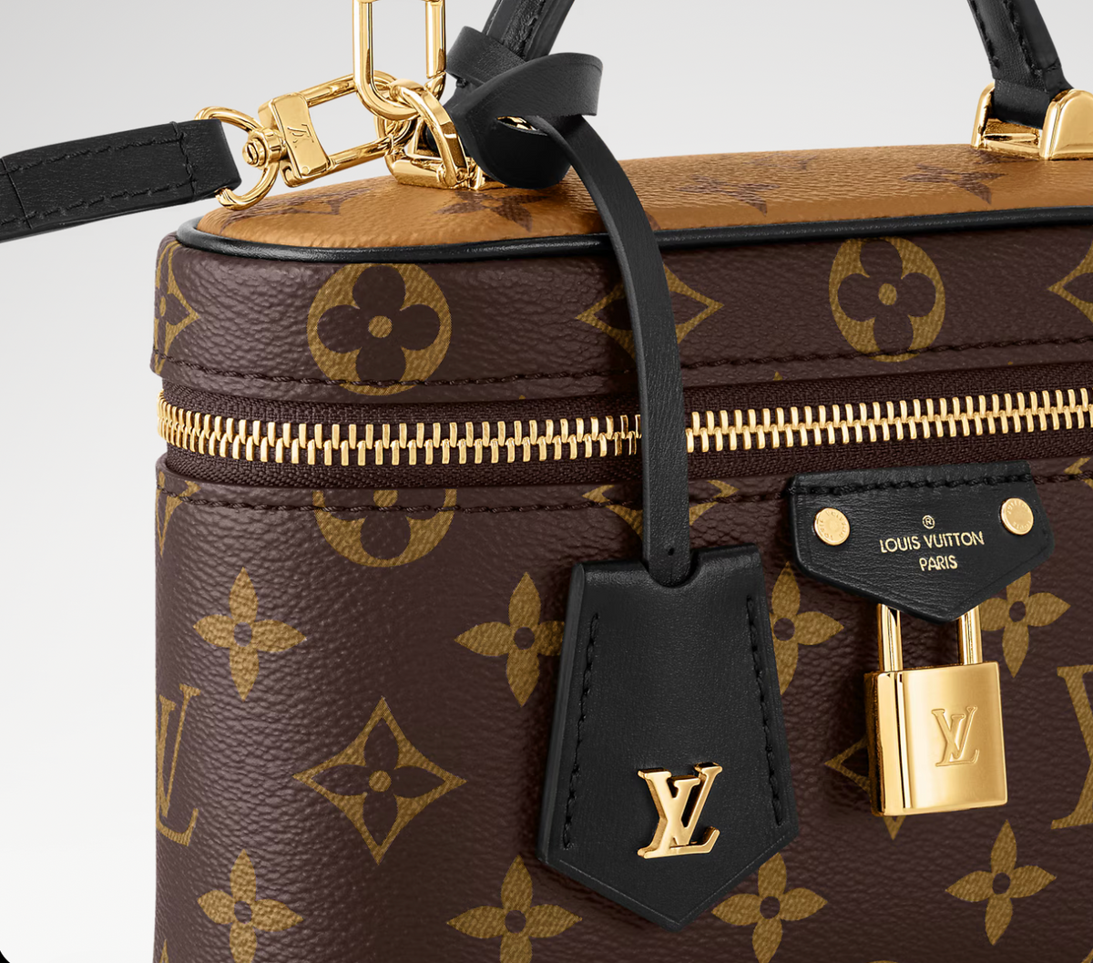 LV POUCH BAG