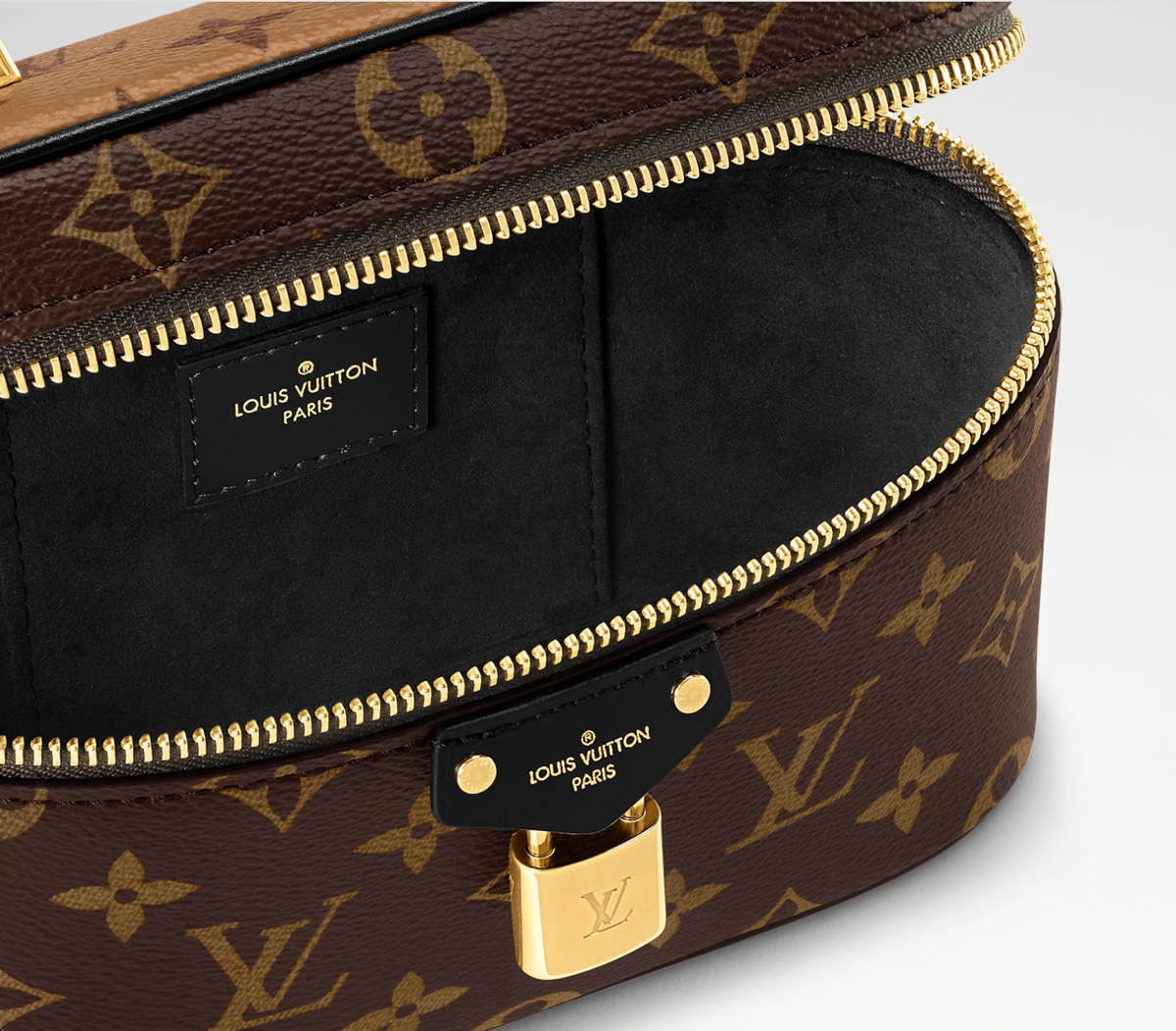 LV POUCH BAG