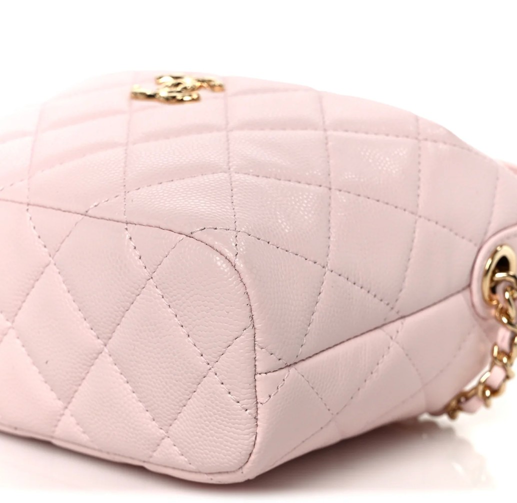 CC SHINY CAVIAR HOBO