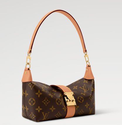 POCHETTE BAG