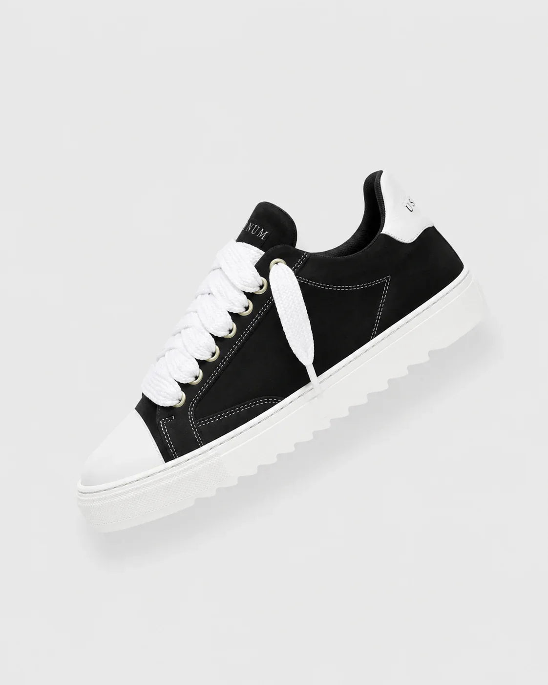 SHADOW SNEAKER