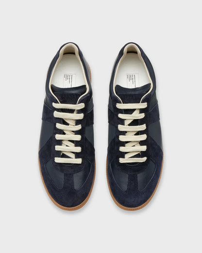 VOYAGE SNEAKER