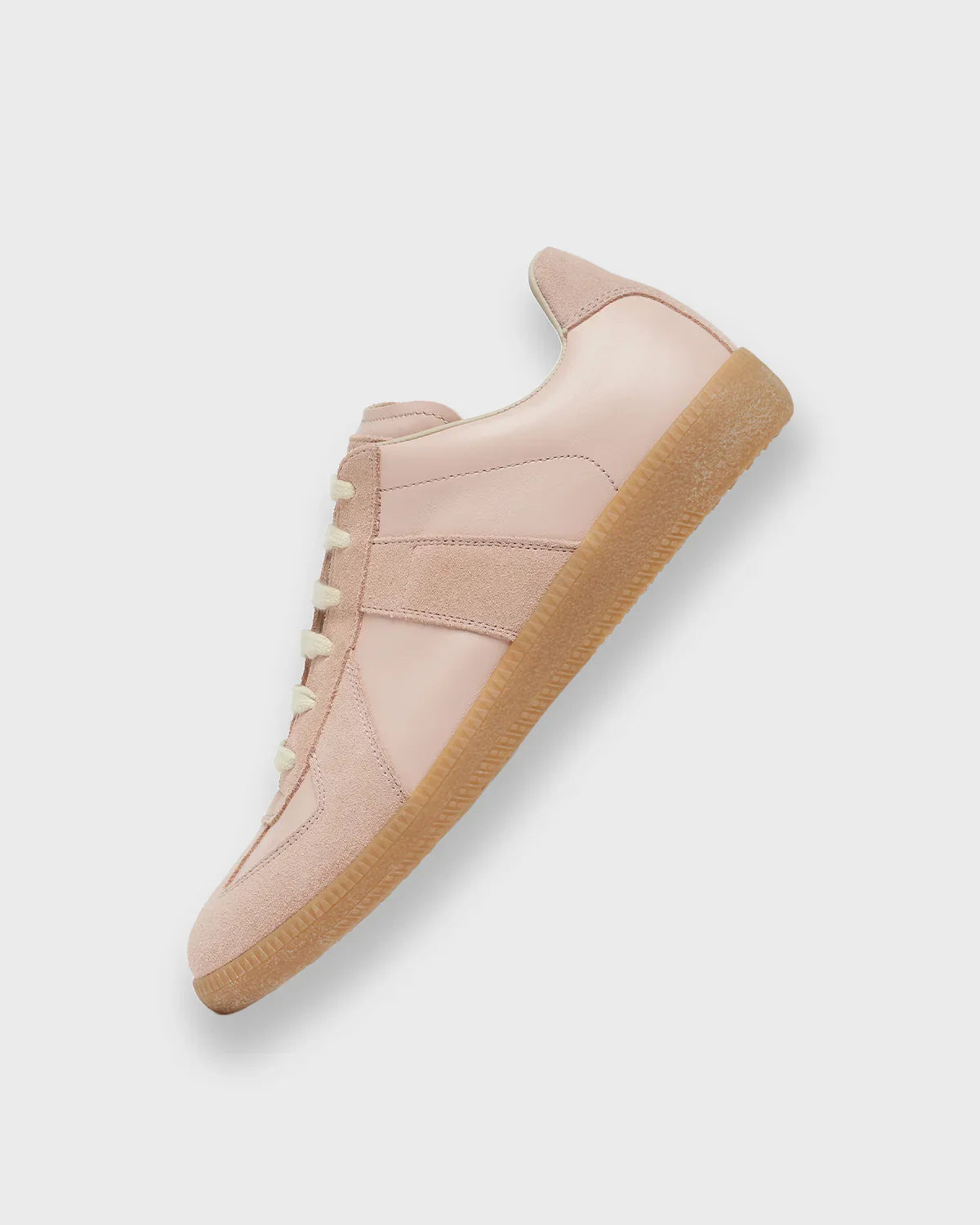 VOYAGE SNEAKER